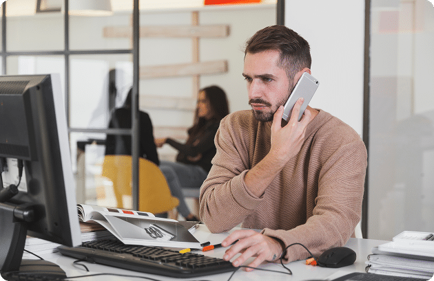 Technicien de maintenance réactif en ligne pour le support technique SAV